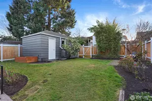 7525 17th Ave NW, Seattle, WA 98117 - Photo 20