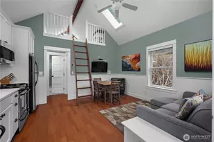 35 Beach Cabin Ln, Pacific Beach, WA 98571 - Photo 2