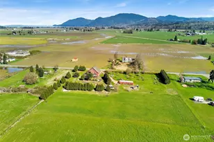 16068 Field Rd, Bow, WA 98232 - Photo 16