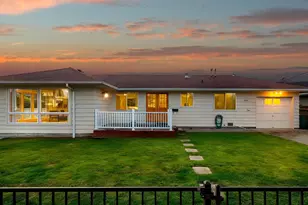 216 Caspers St, Edmonds, WA 98020 - Photo 2