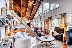 1525 Columbia Vista Dr, Point Roberts, WA 98281 - Photo 2