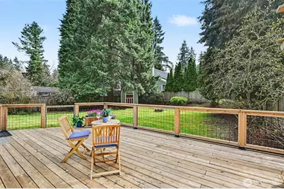 819 NE 180th Street, Shoreline, WA 98155 - Photo 2