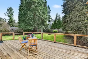 819 NE 180th St, Shoreline, WA 98155 - Photo 2