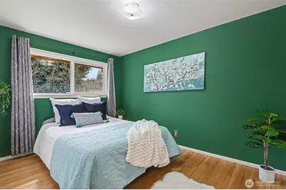 819 NE 180th Street, Shoreline, WA 98155 - Photo 22