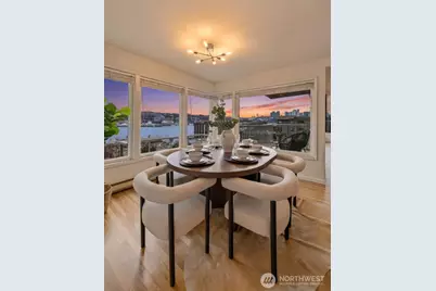 1758 Dexter Avenue N #4, Seattle, WA 98109 - Photo 6