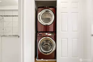 1758 Dexter Ave N, Seattle, WA 98109 - Photo 24