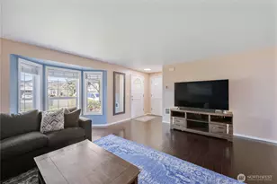 121 Adams Dr, Kelso, WA 98626 - Photo 4