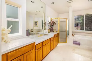 33571 Cliff Rd, Mount Vernon, WA 98274 - Photo 18