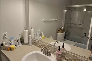 11010 NE 68th St, Kirkland, WA 98033 - Photo 6