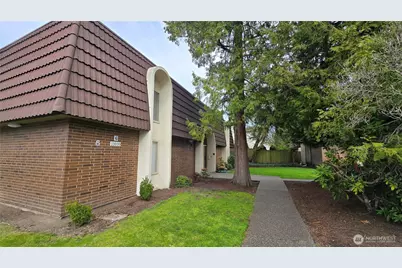 11010 NE 68th Street #627, Kirkland, WA 98033 - Photo 12