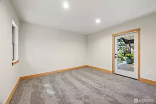 11408 Laurel Pl, Anderson Island, WA 98303 - Photo 34