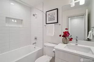 7207 12th Ave NE, Seattle, WA 98115 - Photo 18