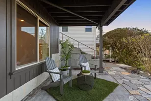 1021 Lightning Way, Camano Island, WA 98282 - Photo 32