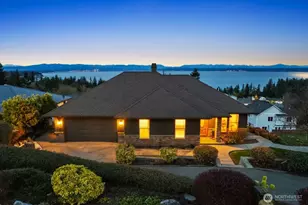 1021 Lightning Way, Camano Island, WA 98282 - Photo 2