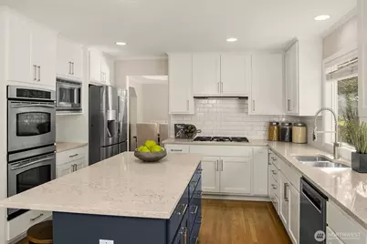 8537 NE 128th Street, Kirkland, WA 98034 - Photo 2