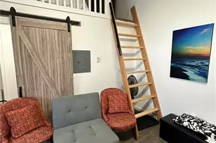 1435 Crestview Dr, Camano Island, WA 98282 - Photo 2