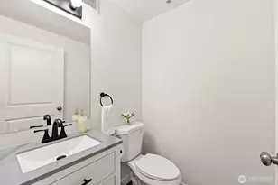 3939 10th Street SE, Puyallup, WA 98374 - Photo 12