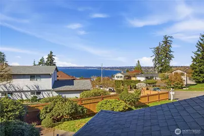 29819 5th Avenue SW, Federal Way, WA 98023 - Photo 2