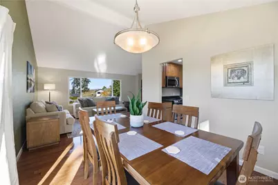 29819 5th Avenue SW, Federal Way, WA 98023 - Photo 8