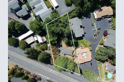 22910 Edmonds Way, Edmonds, WA 98020 - Photo 2