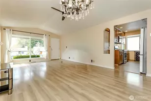 24710 11th Ave S, Des Moines, WA 98198 - Photo 8