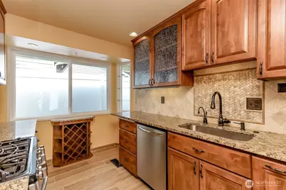 24710 11th Avenue S, Des Moines, WA 98198 - Photo 10