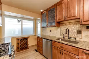 24710 11th Ave S, Des Moines, WA 98198 - Photo 10