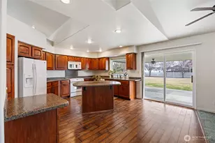 1653 Jennifer Ln NE, Moses Lake, WA 98837 - Photo 14