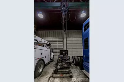 5215 365th Street Ct E, Eatonville, WA 98328 - Photo 10