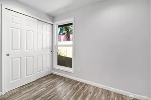 8705 12th St NE, Lake Stevens, WA 98258 - Photo 14