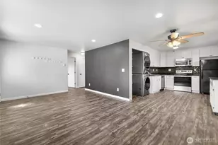 8705 12th St NE, Lake Stevens, WA 98258 - Photo 8