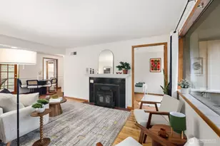 2321 NE 128th St, Seattle, WA 98125 - Photo 6