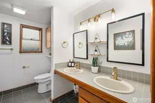 2321 NE 128th St, Seattle, WA 98125 - Photo 20