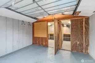 2321 NE 128th St, Seattle, WA 98125 - Photo 40