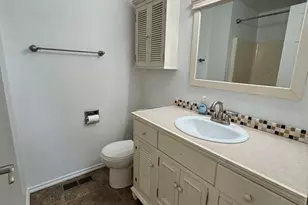 11909 SE 210th Pl, Kent, WA 98031 - Photo 16