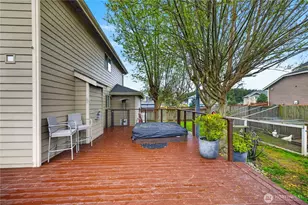 1031 Cove View Cir, Oak Harbor, WA 98277 - Photo 32