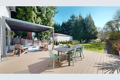 11760 42nd Avenue S, Tukwila, WA 98168 - Photo 2