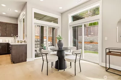 24387 NE 24th Street, Sammamish, WA 98074 - Photo 16