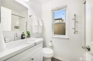 1231 6th Ave N, Seattle, WA 98109 - Photo 14