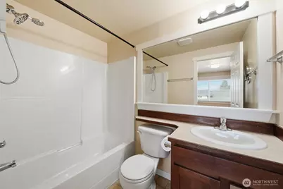 1721 Madison Street #B, Everett, WA 98203 - Photo 22