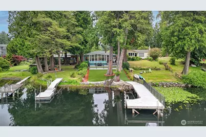 2171 N 122nd Place, Seattle, WA 98133 - Photo 2