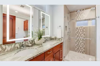 2171 N 122nd Place, Seattle, WA 98133 - Photo 22