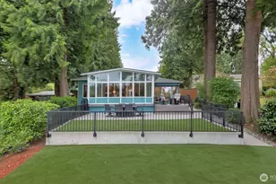 2171 N 122nd Pl, Seattle, WA 98133 - Photo 4