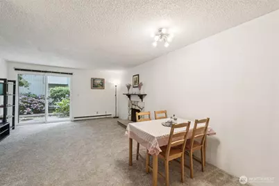 5806 200th Street SW #F, Lynnwood, WA 98036 - Photo 6