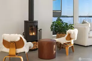 4717 Beach Dr SW, Seattle, WA 98116 - Photo 12