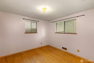 20401 25th Ave NE, Shoreline, WA 98155 - Photo 12