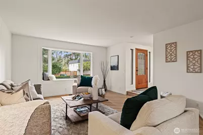 8615 184th Street SW, Edmonds, WA 98026 - Photo 8