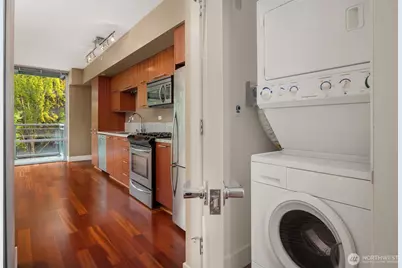 2911 2nd Avenue #310, Seattle, WA 98121 - Photo 8