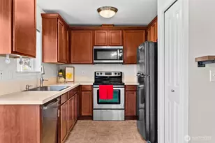 4308 Roxanna Loop SE, Lacey, WA 98503 - Photo 6