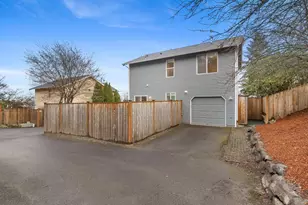 26491 NE Valley St, Duvall, WA 98019 - Photo 16